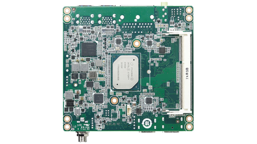 Industrial-grade UTX Motherboard with Intel Atom<sup>®</sup> x5-E3930 processor, HDMI / DP++ / eDP, 32GB on board eMMC, wide DC in, and extended operating temperature -20 ~ 70° C (with CPU Heatsink)